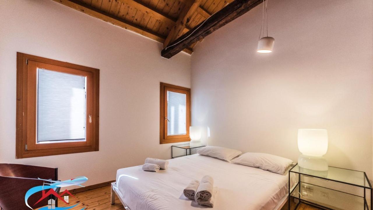 Apartamento Au Nom de la Rose Venecia Exterior foto