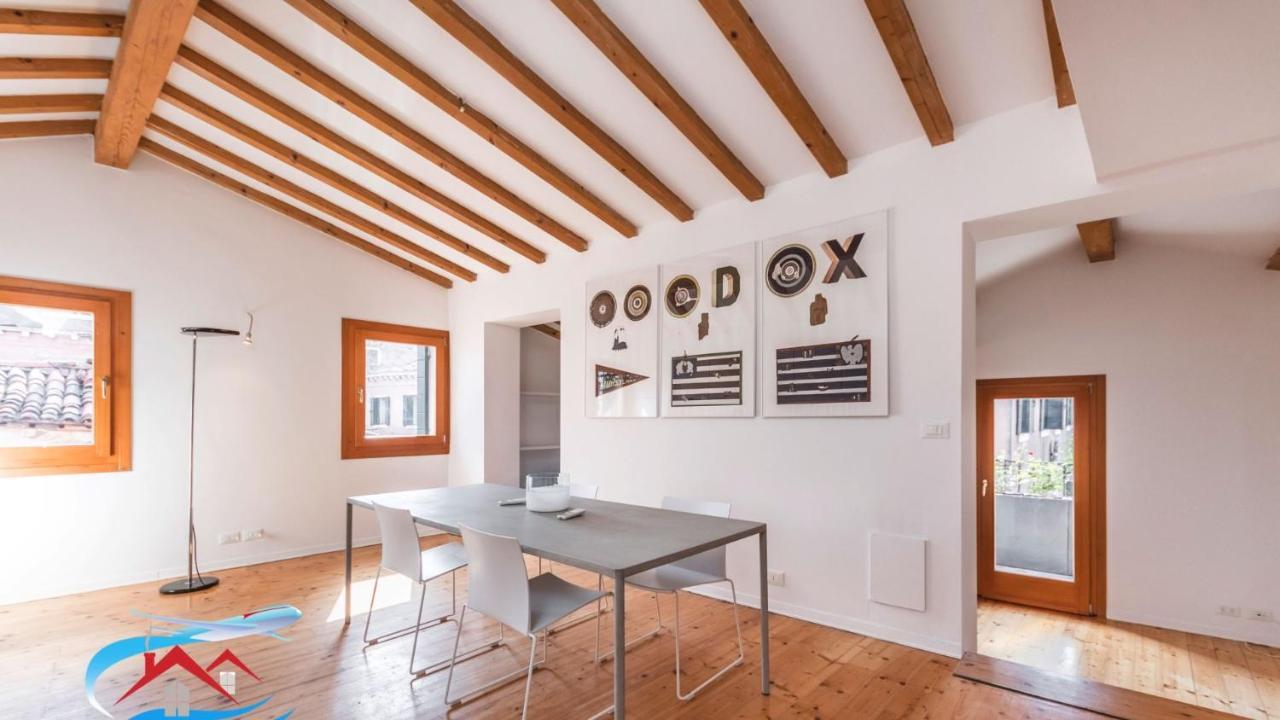 Apartamento Au Nom de la Rose Venecia Exterior foto