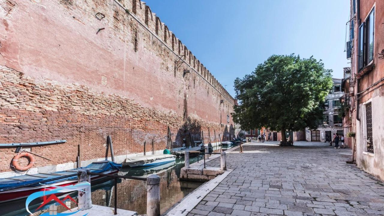 Apartamento Au Nom de la Rose Venecia Exterior foto